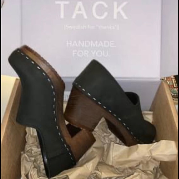 Sandgrens Swedish Handmade Wooden Clog | Brett - Picture 4 of 5